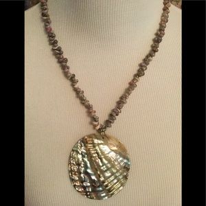 Shell Yes Necklace